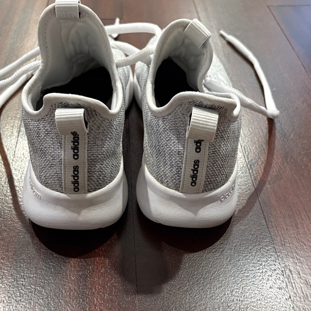 ADIDAS LIGHT GRAY RUNNING SHOES - Picture 3 of 4